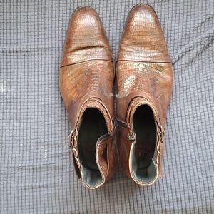 Jo Ghost Chelsea Boots